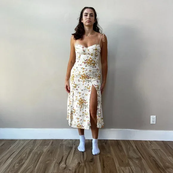 Reformation Juliette Dress | Aries 🎉SALE🎀 NEW - Picture 1 of 9